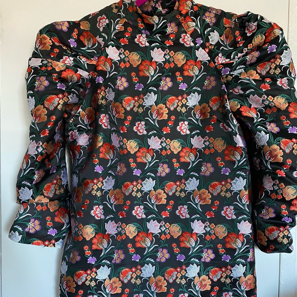 LOST INK jacquard mini dress with lining and puff boxy shoulder.